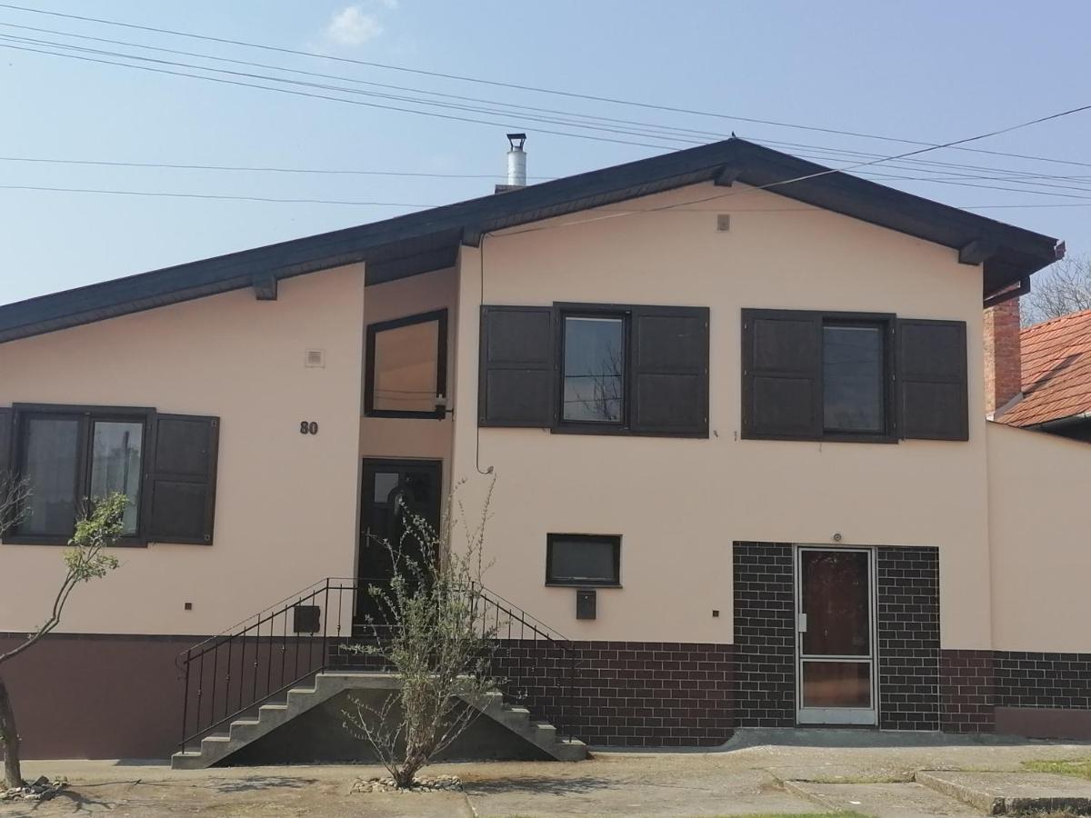 Chlaba Apartman Chl'aba Exterior photo
